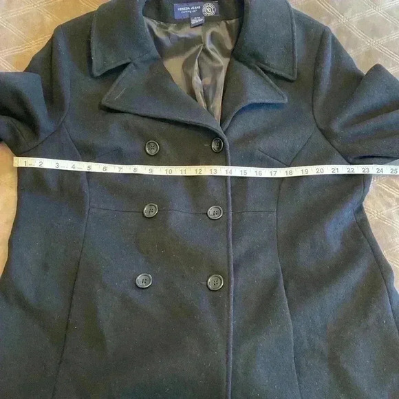 Venezia 100% Wool Double Breasted Black Pea Coat in Plus Size 14-16. - Picture 3 of 11